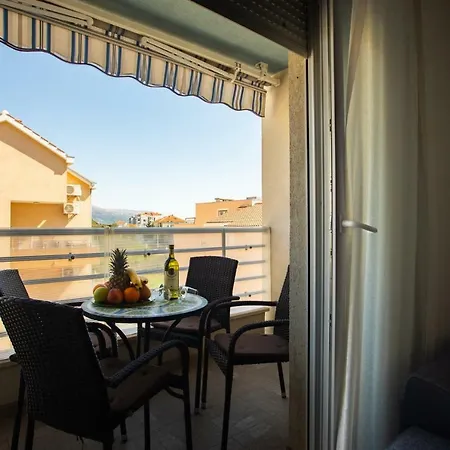 Apartman Lägenhet *